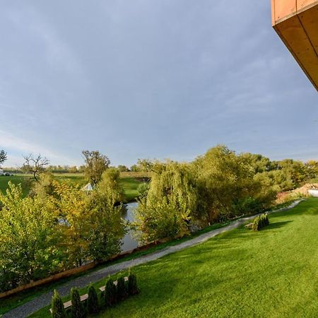 Il Lago - Sunrise - Cozy Luxurious Smart Home By The Lake Voluntari Kültér fotó