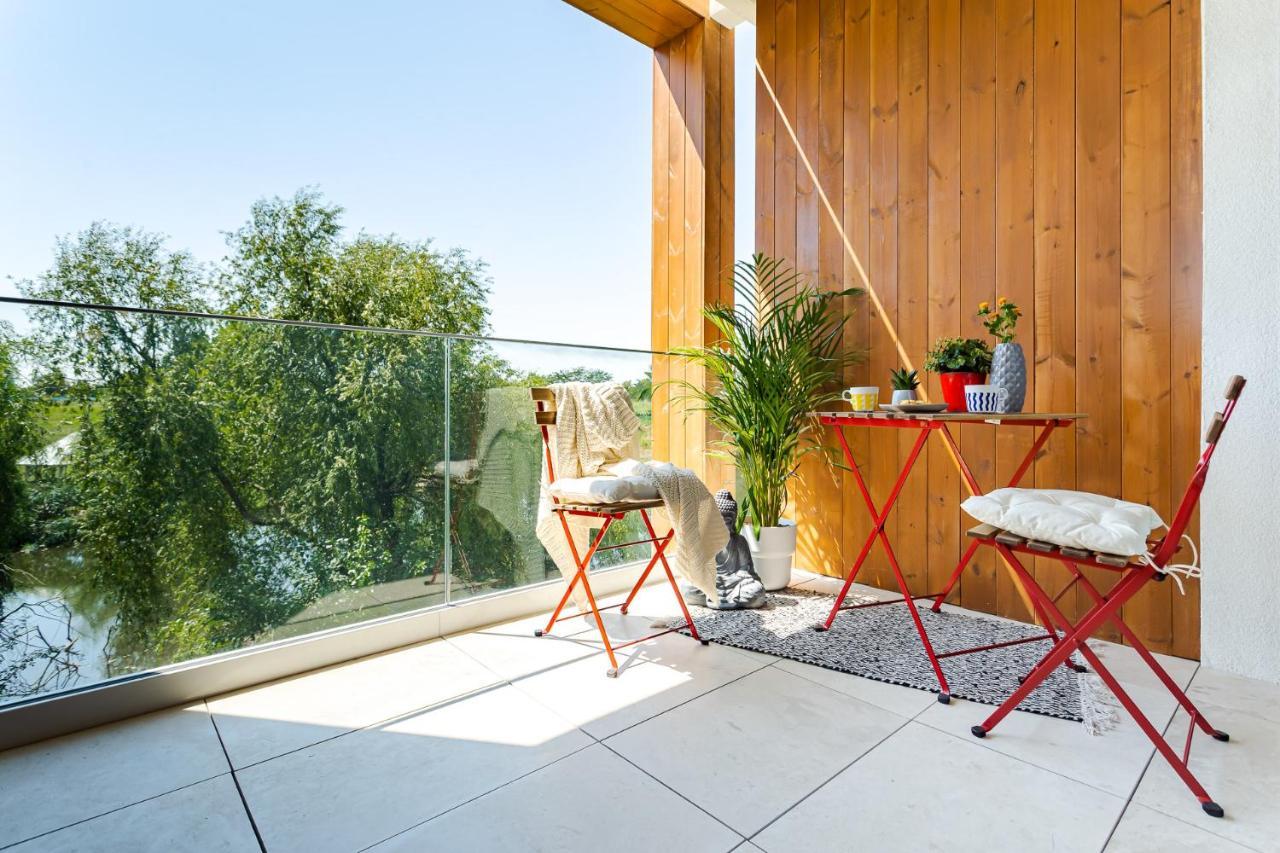 Il Lago - Sunrise - Cozy Luxurious Smart Home By The Lake Voluntari Kültér fotó